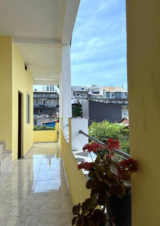 Old Clty Hotel บาทูมิ ภายนอก รูปภาพ