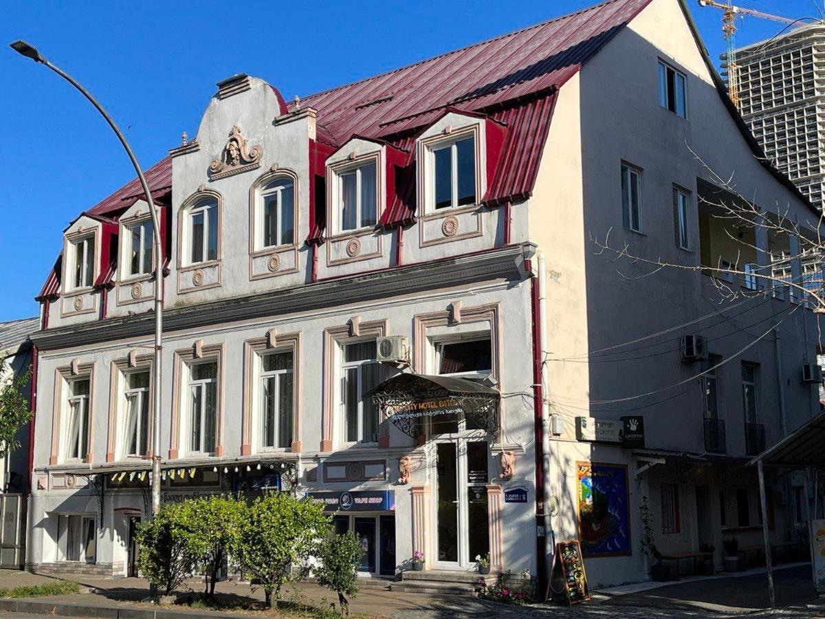 Old Clty Hotel บาทูมิ ภายนอก รูปภาพ